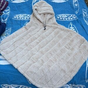 Cozy Hooded Poncho in Cream